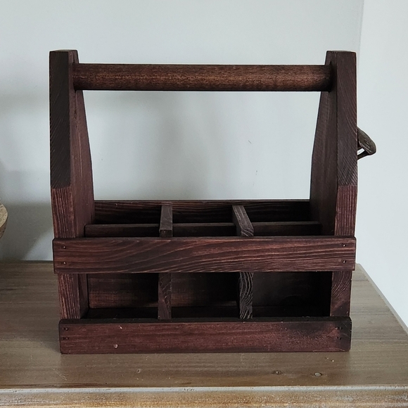 🍻🏡 Rustic Wooden Bottle Caddy – Vintage Farmhouse Beer Crate Built-In Opener - Picture 4 of 15